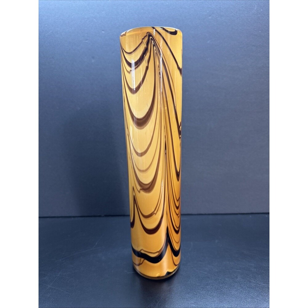 BROWN PULLED IRIDESCENT ART GLASS VASE - MINT CONDITION